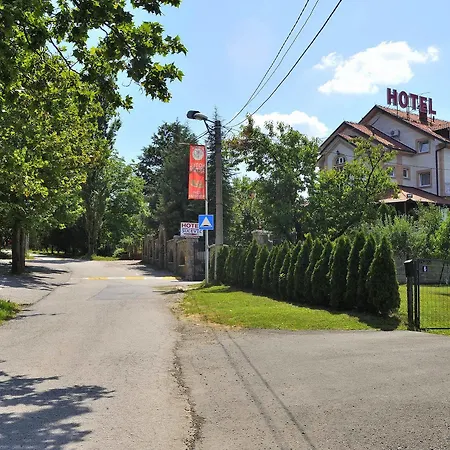 Sucevic Garni 4*